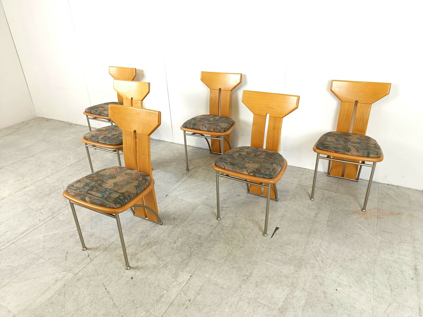 Set Of 6 Postmodern Italian Dining Chairs, 1980s photo 950.0