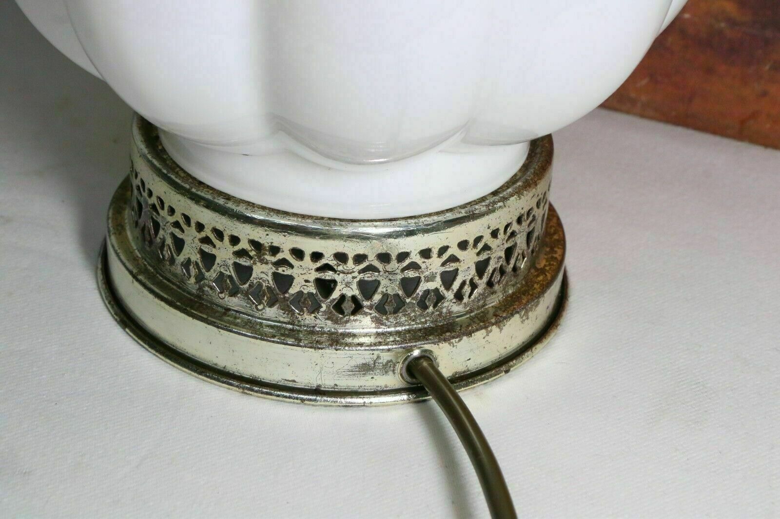 photo furniture Vintage Table Lamp French Moulded Milk Glass Lamp Mid 20th Century White Glass