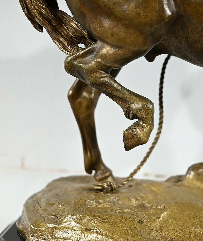 photo vinterior Important Bronze “The Draft Horse” By T. Gechter – 1841