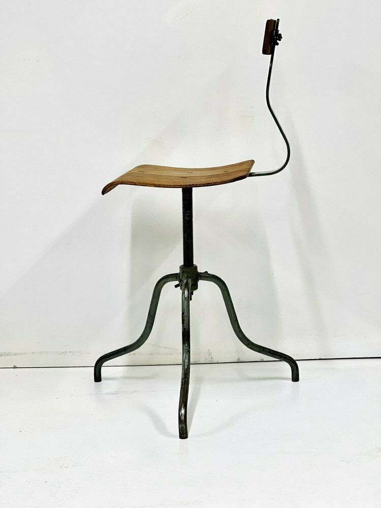 Vintage Industriële Stoel, 1950 photo 299.0