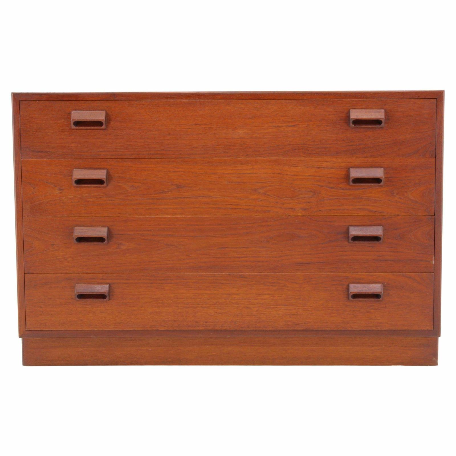 1950s Børge Mogensen Chest Of Drawers In Teak By Søborg Møbelfabrik, Denmark photo vinterior