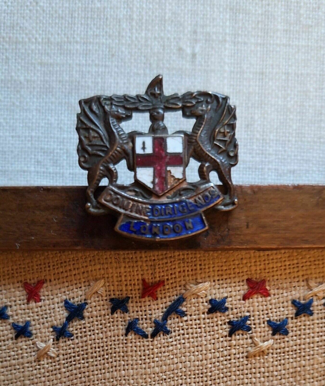 Cross Stitch Signed Coronation Sampler 1937 'Domine Dirige Nos' Top Metal Crest photo vintage