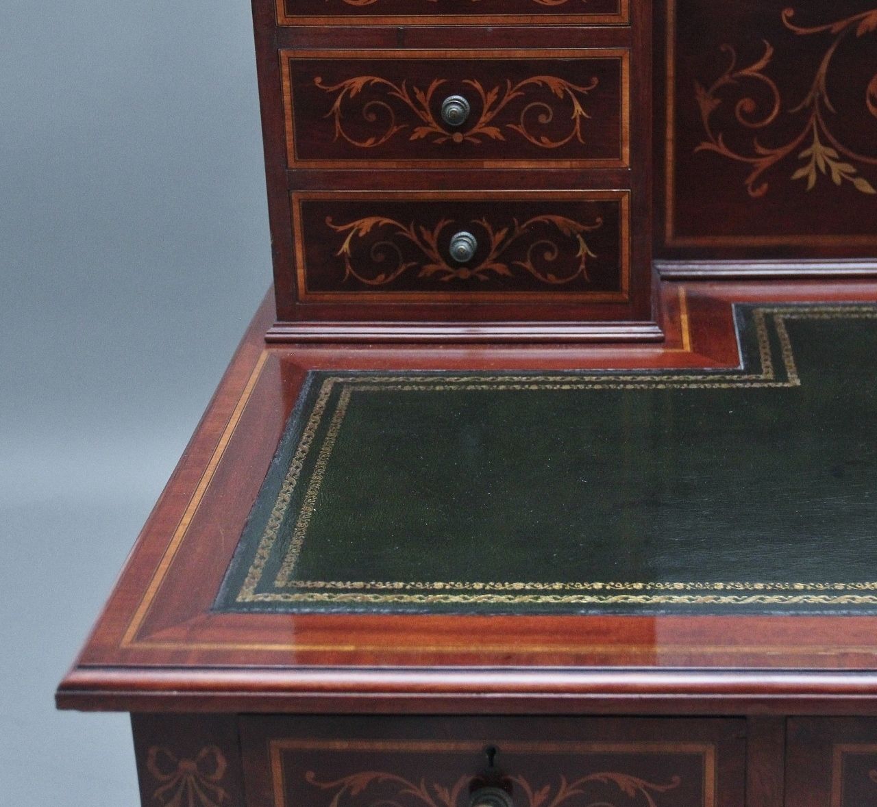 photo furniture 19th Century Mahogany Inlaid Writing Desk
