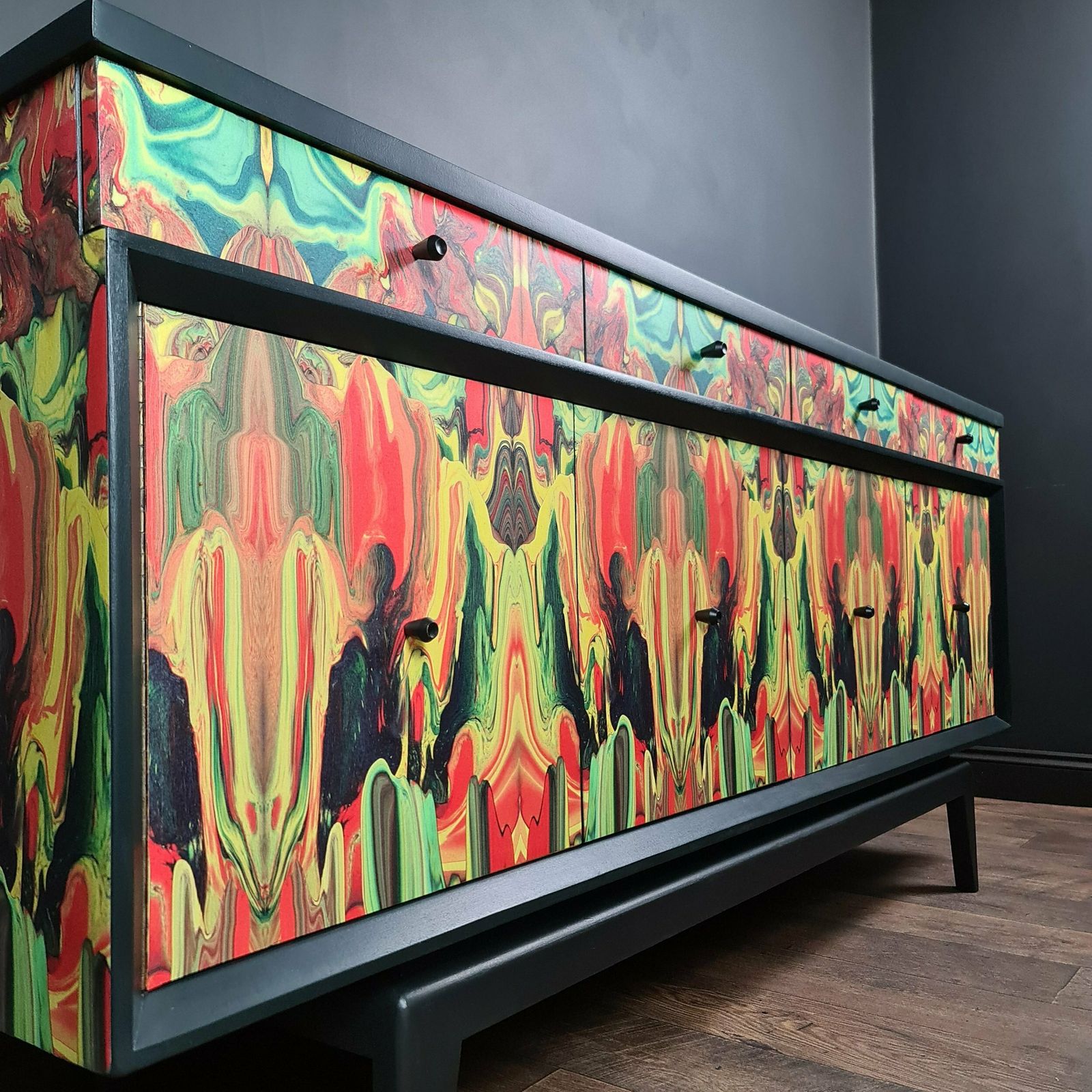 Mid Century Lebus Sideboard With Cocktail Section. photo vinterior