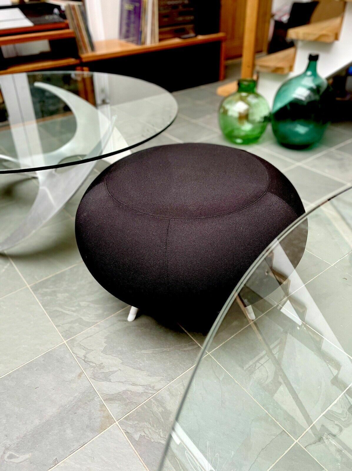 photo furniture Allermuir A620 Pebble Stool/Seating Unit In Havana Extreme (Black)