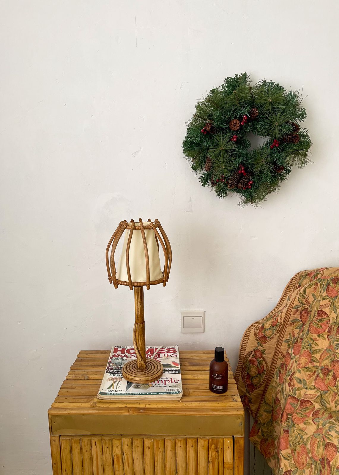 Mid Century Modern Pencil Reed Table Lamp photo for sale