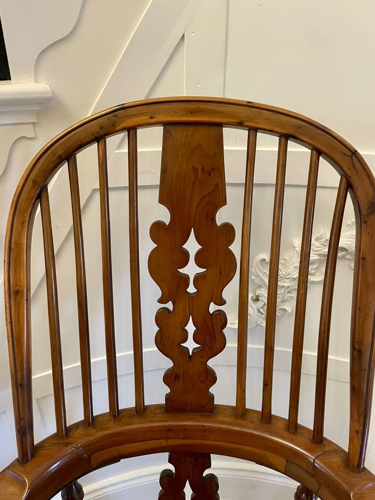 Antique 19th Century Quality Yew Wood Broad Arm Windsor Chair photo for sale
