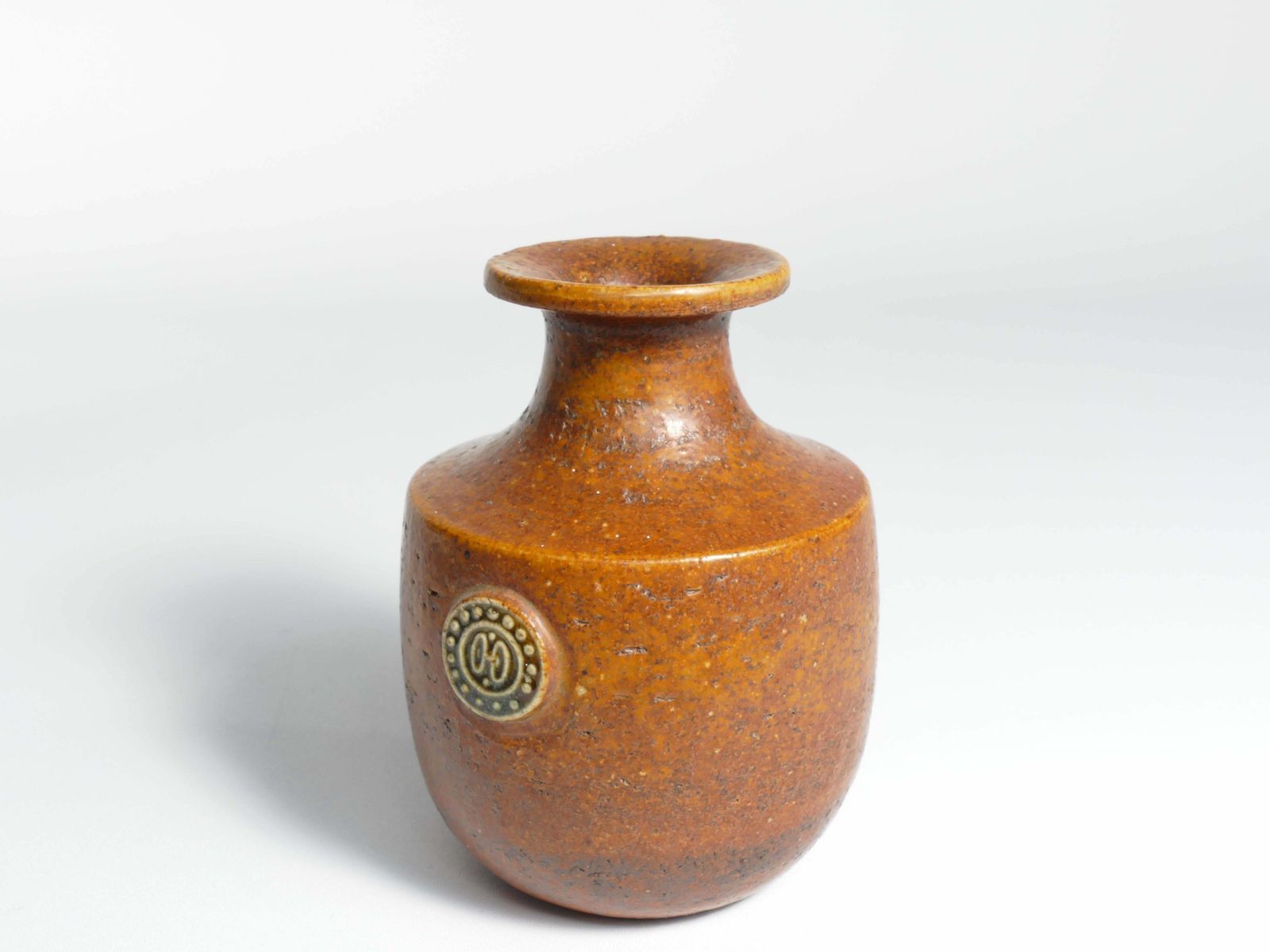 Desert Brown Sahara Vase By Sven Wejsfelt For Gustavsberg, Sweden 1970s photo vintage