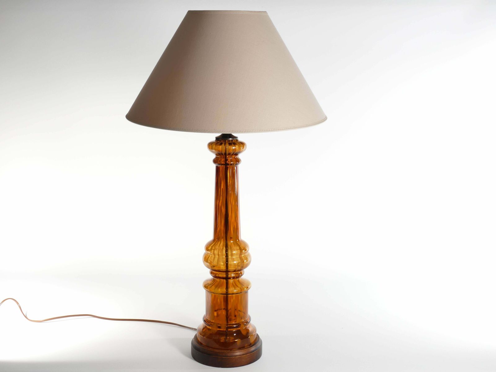 photo furniture Scandinavian Modern Amber Glass Table Lamp By Miranda, 1970s
