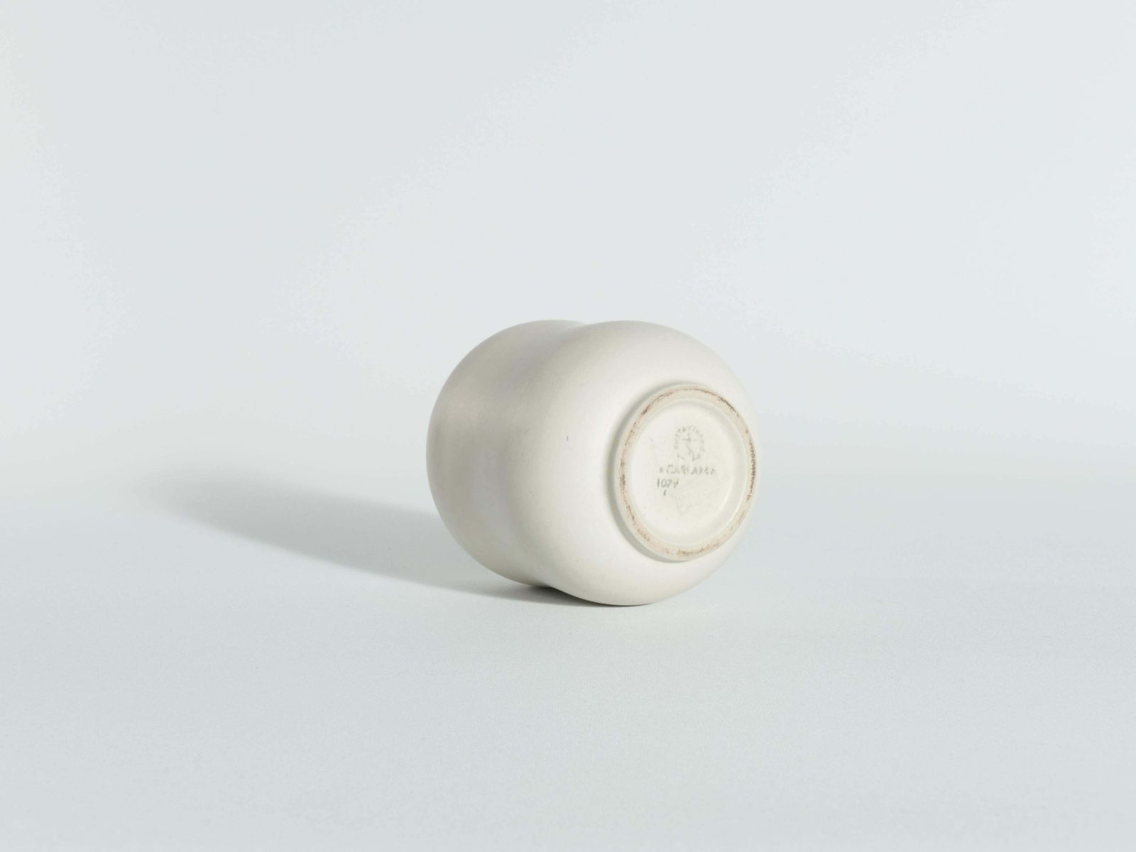 1940’s Scandinavian Modern Carrara Vase By Wilhelm Kåge For Gustavsberg photo 483.0