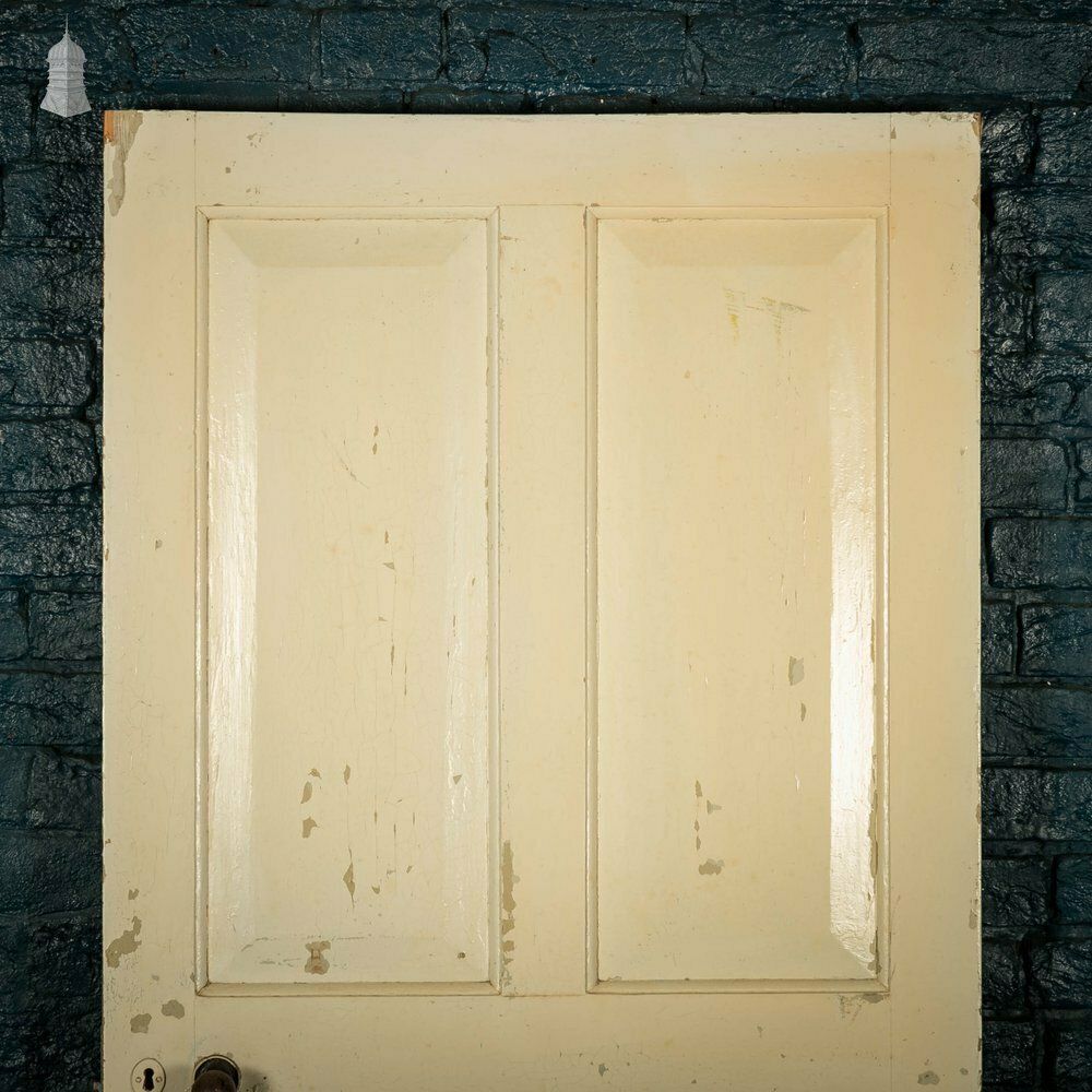 photo furniture Pine Panelled Door, 4 Panel Distressed Paint