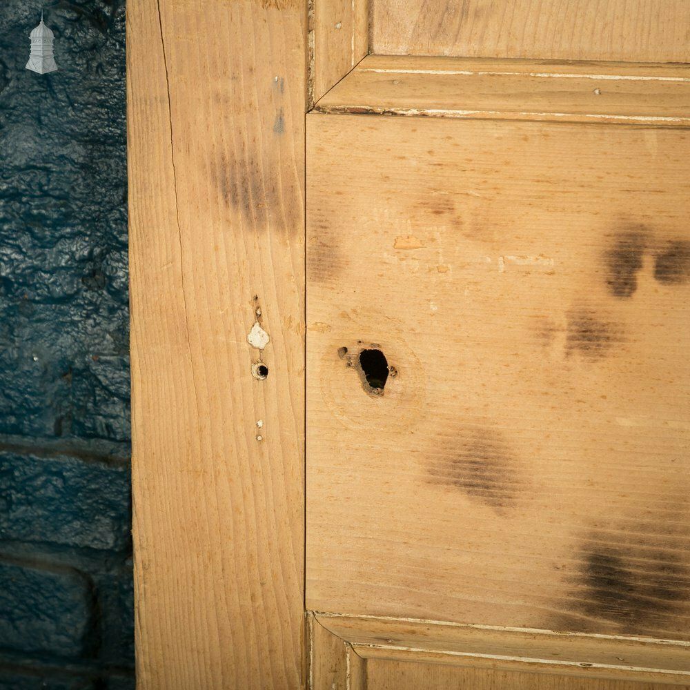 270.0 Pine Panelled Door, 6 Moulded Panel Door photo