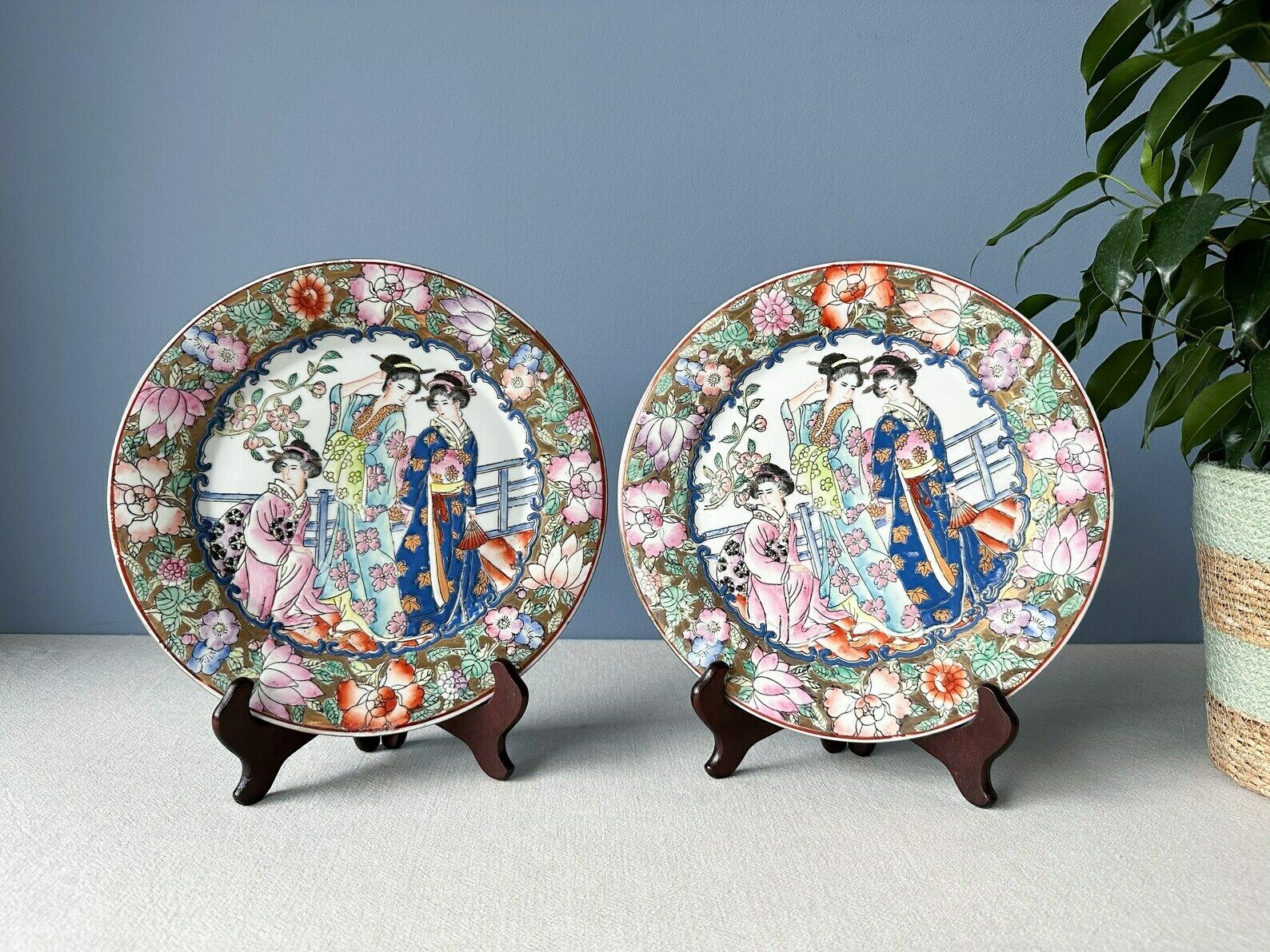 Vintage Pair Of Chinese Famille Rose Plates Mille Fleur Plates, Geisha Plates