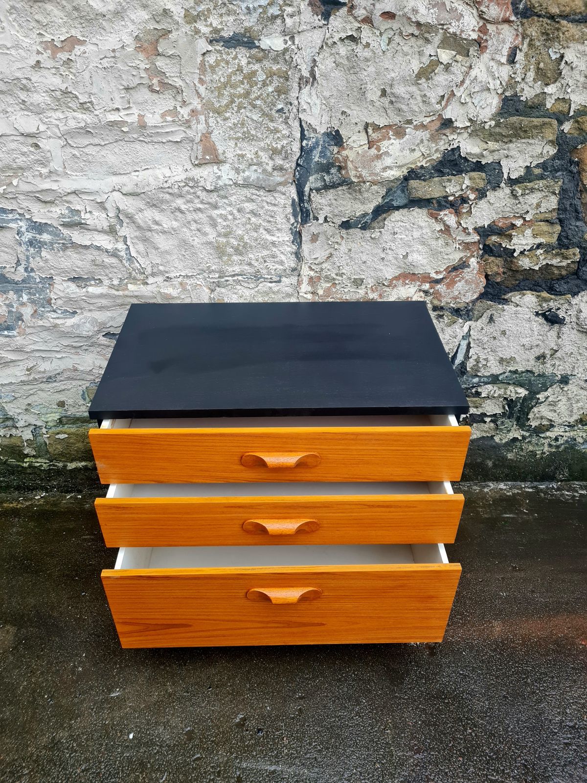 Austinsuite Chest Of Drawers Three Drawer Oak And Black Cabinet Mid Century Furniture photo vintage