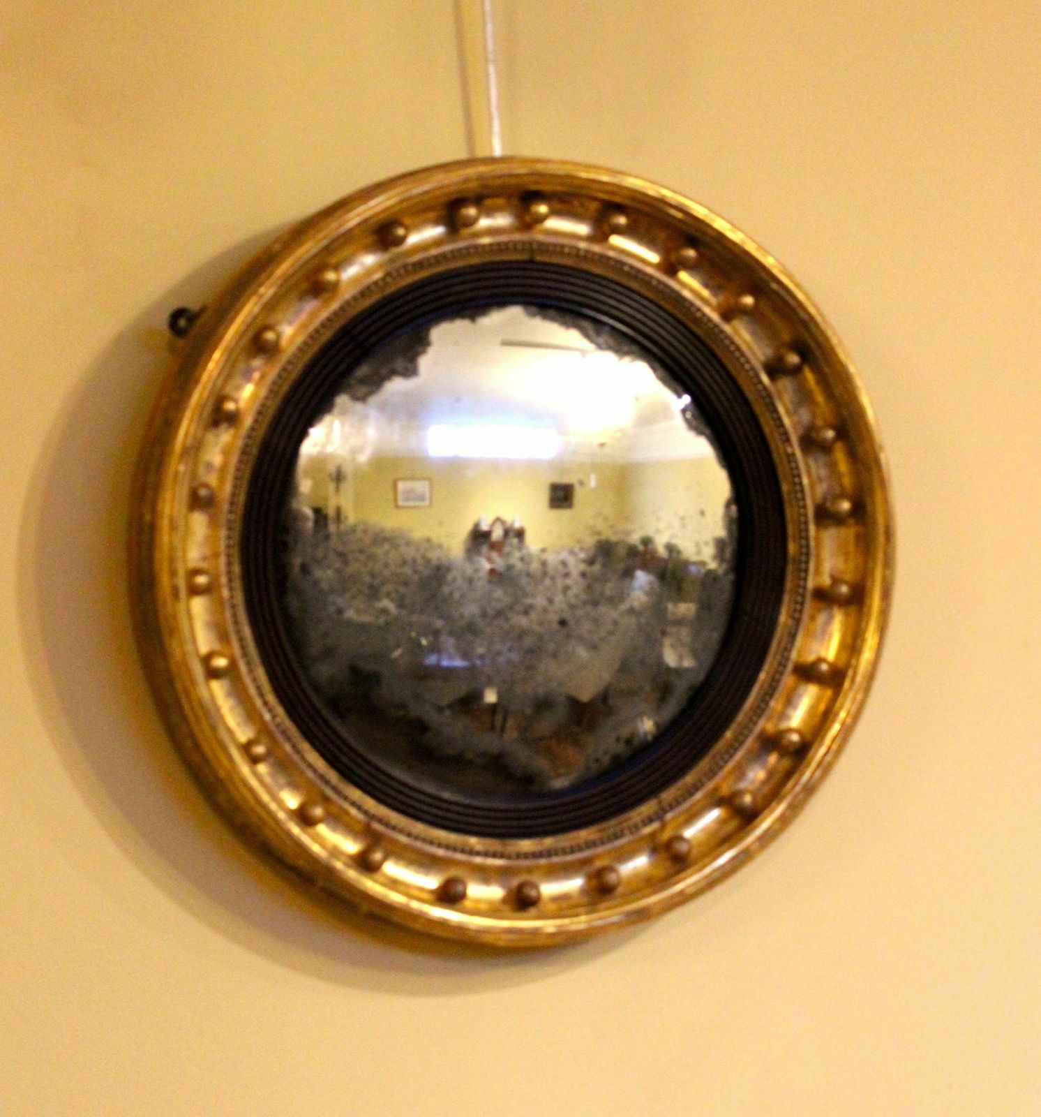 19thc. Gilt Convex Mirror photo furniture