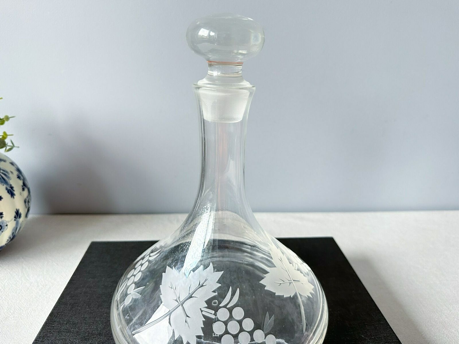 Vintage Glass Wine Decanter, Mid Century Glass Decanter, Grapes And Leaves Decor photo 65.0