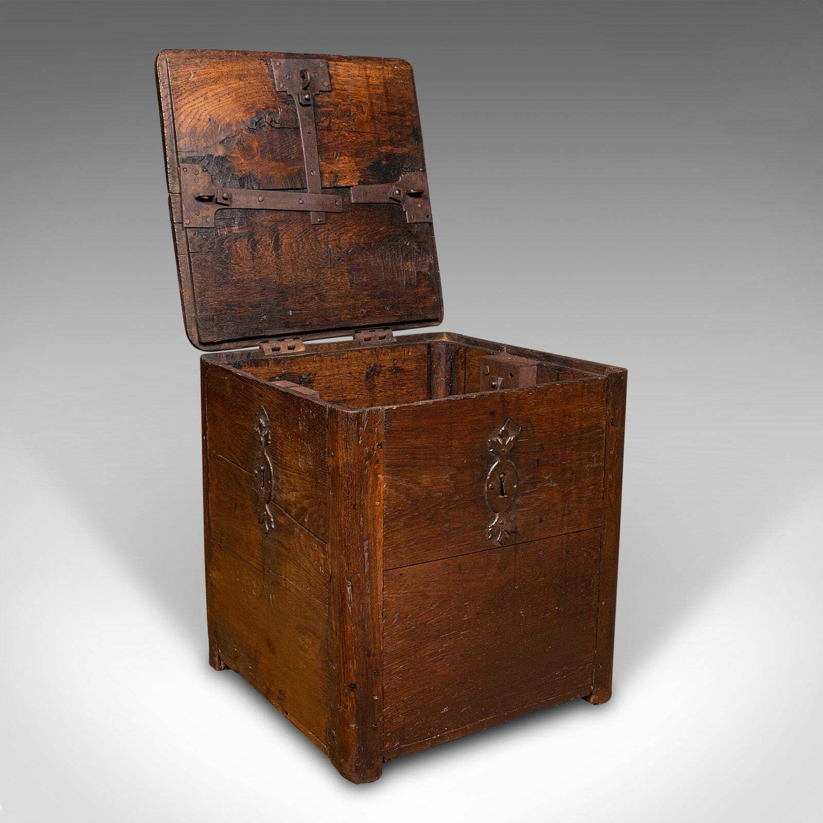 Antique Mail Carriage Strong Box, English, Oak, Security Chest, Early Georgian photo furniture