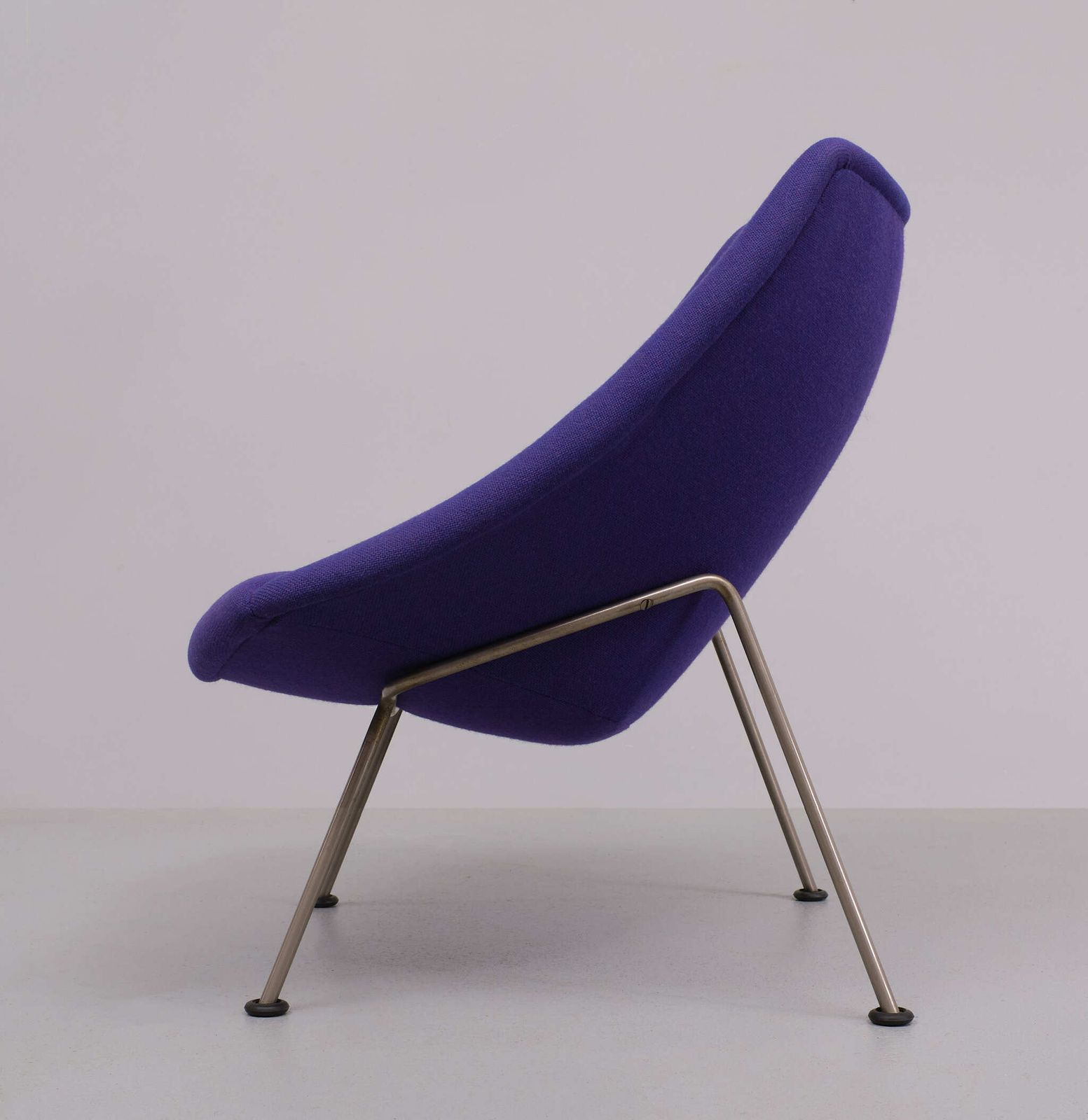 Oyster Lounge Chair By Pierre Paulin For Artifort, 1960s photo Furniture