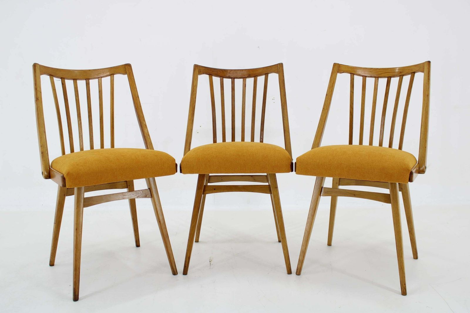 1960s Antonin Suman Oak Chair, Set Of Three photo vinterior