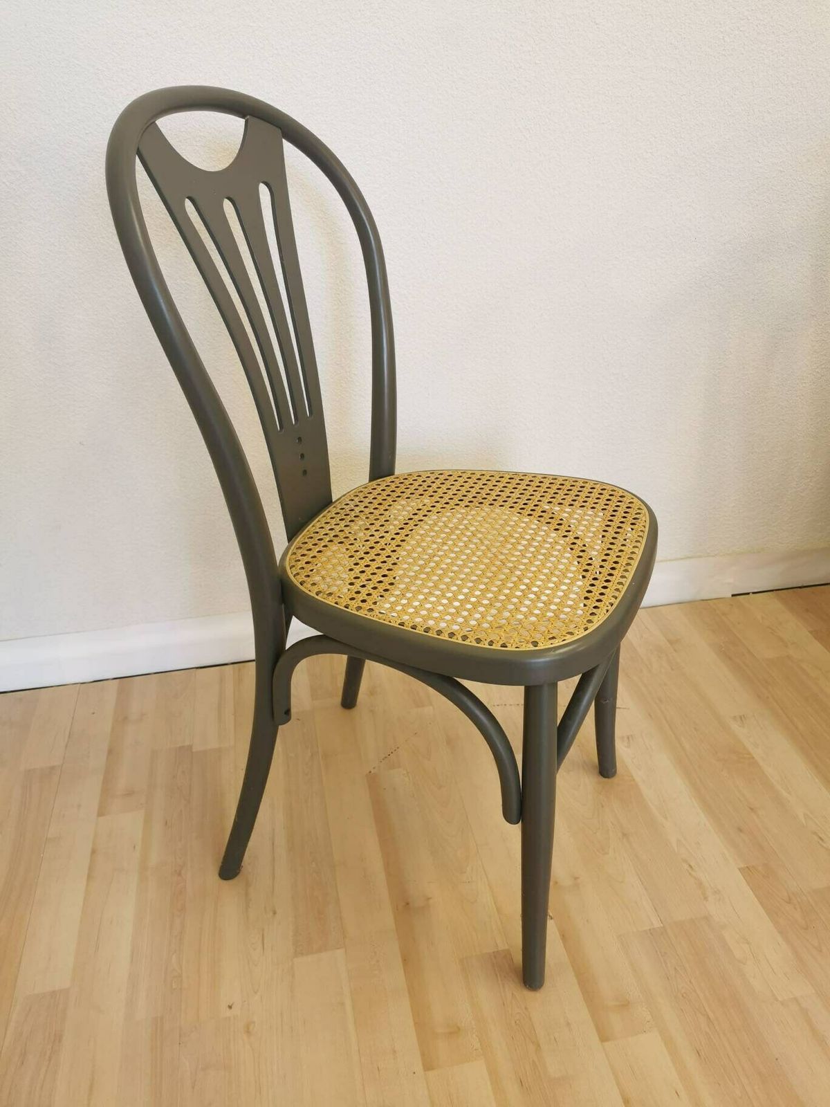 1 Of 14 Wooden Cane Gray Dining Chairs / Batch Thonet Style Bentwood Technique / Retro Bar Vintage Pub / Mcm / Bistro Dine Chair / Interior photo 216.0