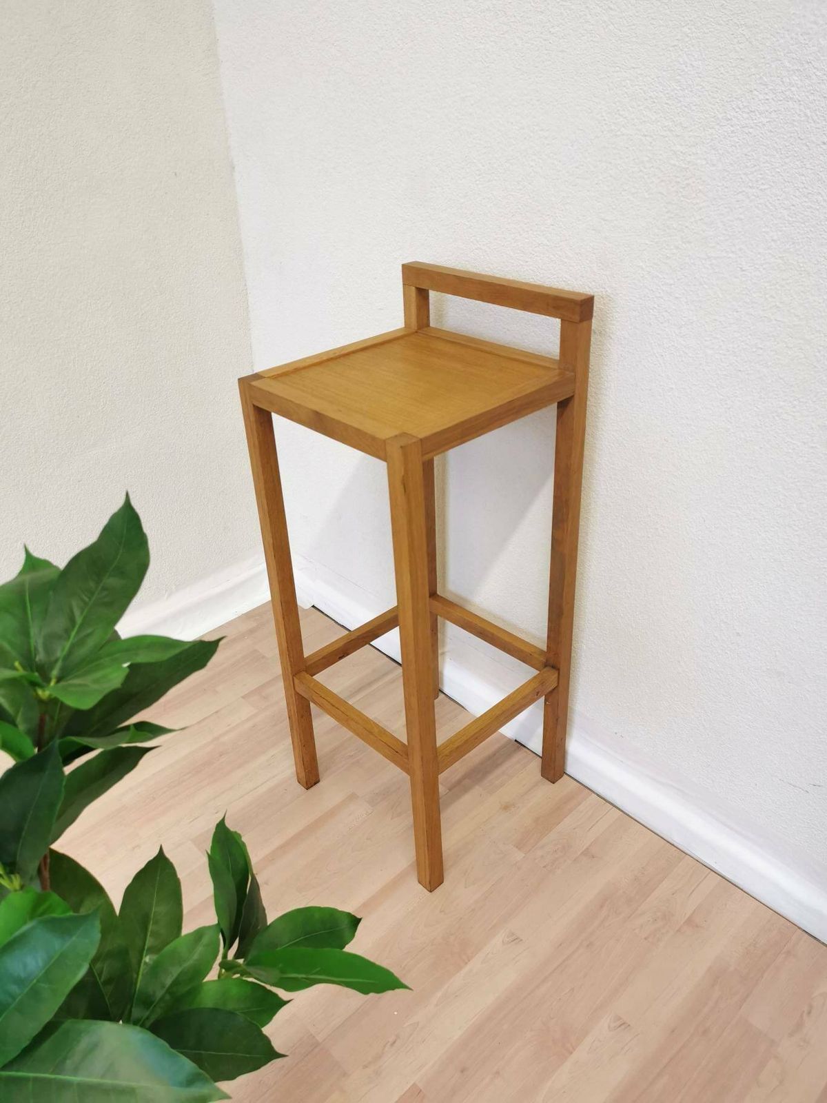 Vintage Beech Wood Bar Stool / Kitchen Island Minimalistic Square Chair / 1980s, Yugoslavia / Japandi Interior / Bar Pub Counter Stool