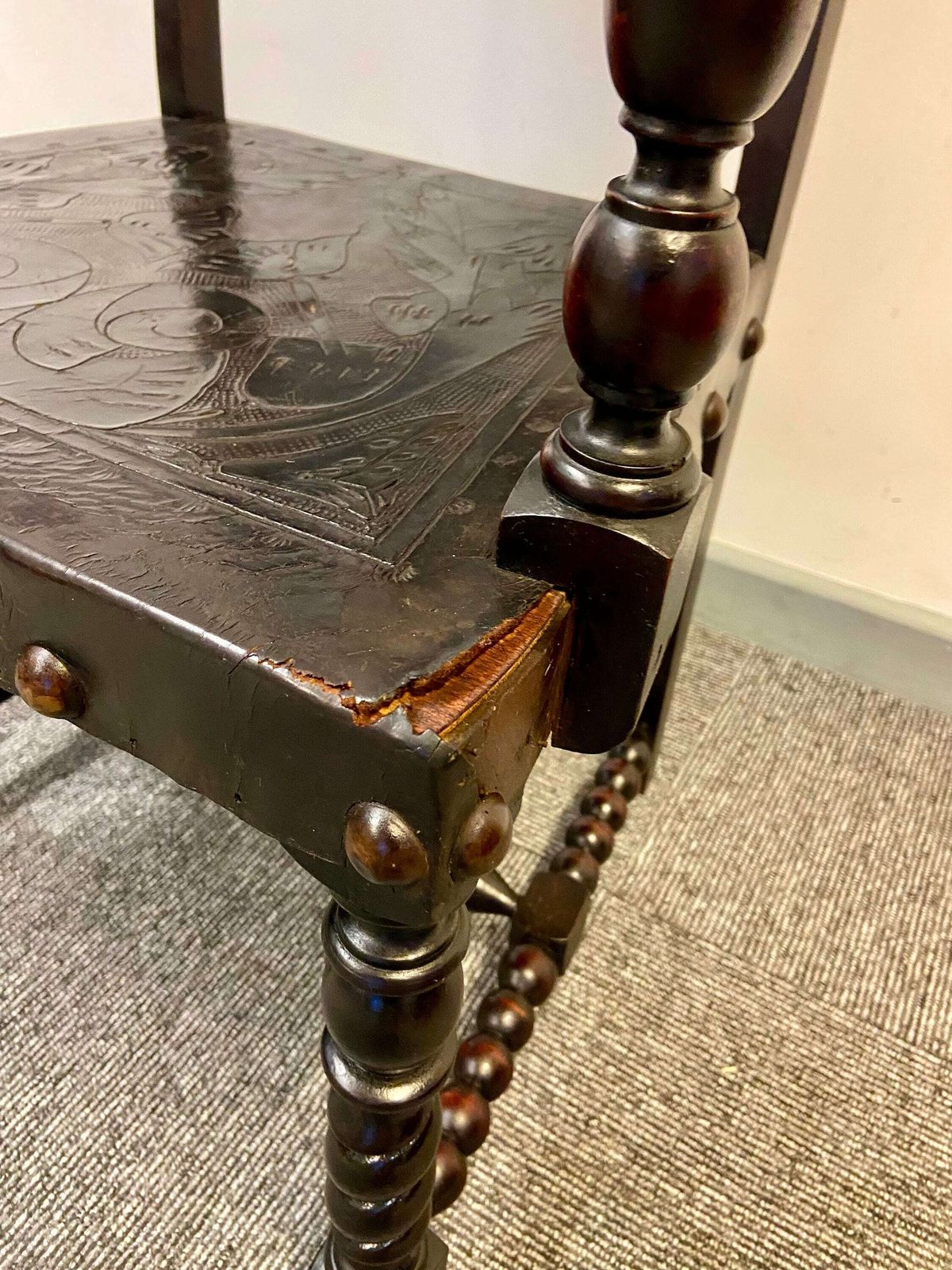 Antique Large Throne Chair / Hand Tooled Leather / Handcarved Wood / 19th Century photo Furniture