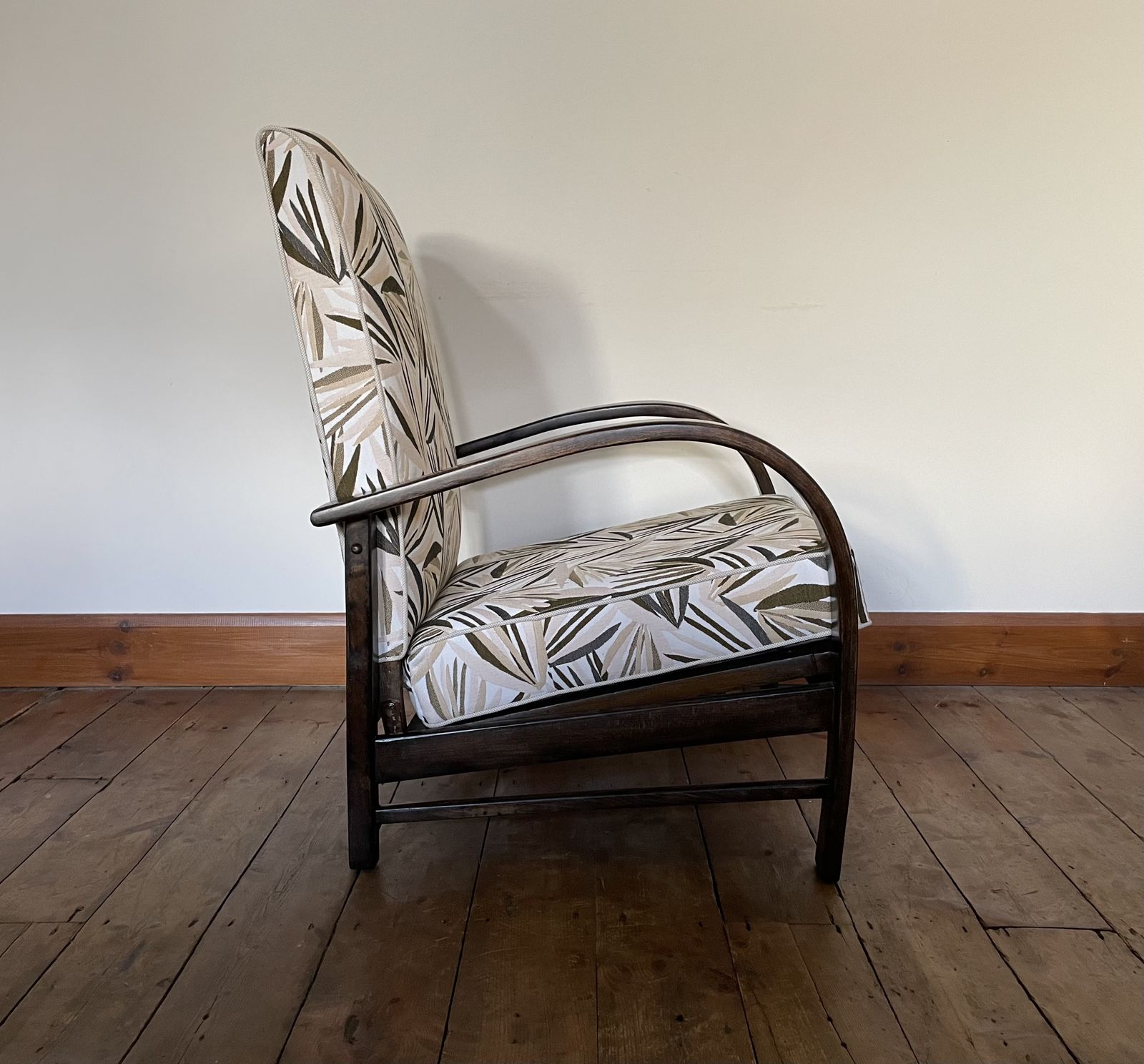 Bentwood Reclining Armchair photo 450.0