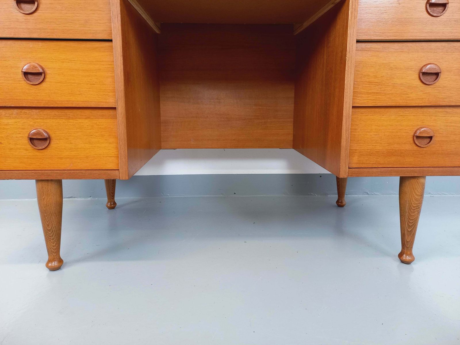 Bureau scandinave en teck, années 1960, vintage photo Mobilier