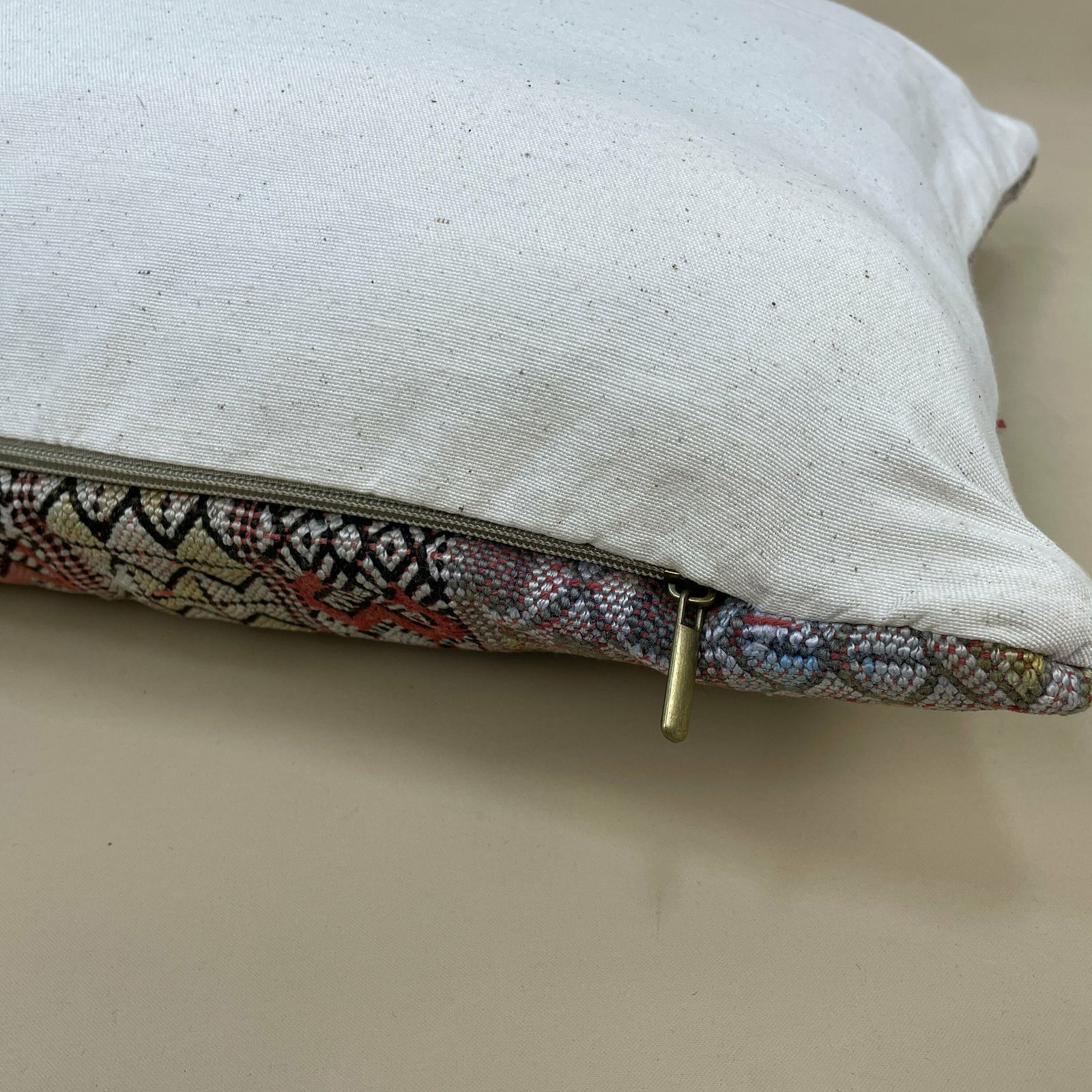 Antique Kilim Cushion Moroccan Pillow Feather Filled Handwoven Patterned Beige Red photo 55.0