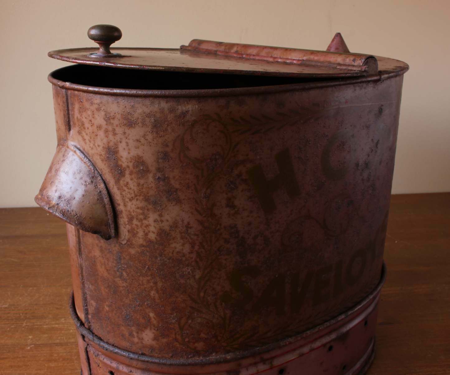 240.0 Street Vendor Hot Saveloy Steamer. Tin Toleware Hot Dog Sausage Cooker. photo