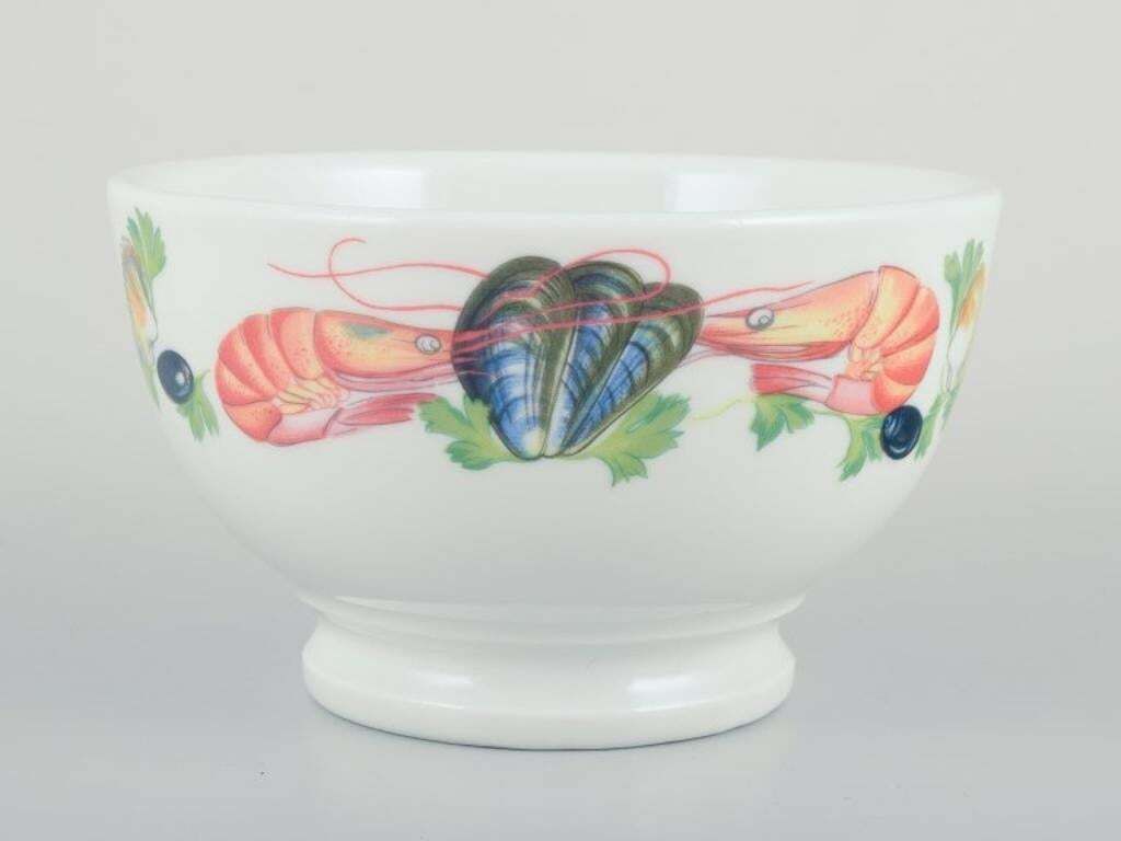 Pillivuyt, France. Set Of Two Porcelain Bowls With Seafood Motif. photo Home Decor