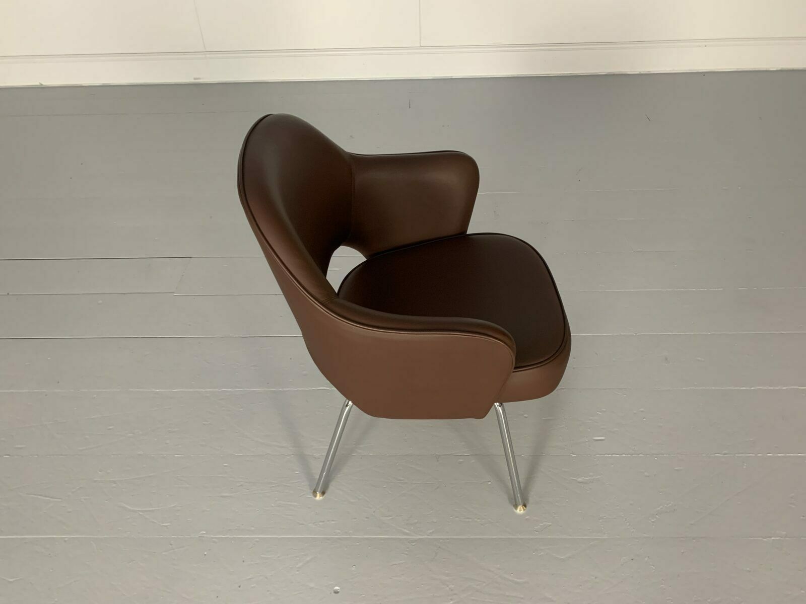 Knoll Studio “Saarinen Executive” Armchair – In “Volo” Brown Leather photo buy