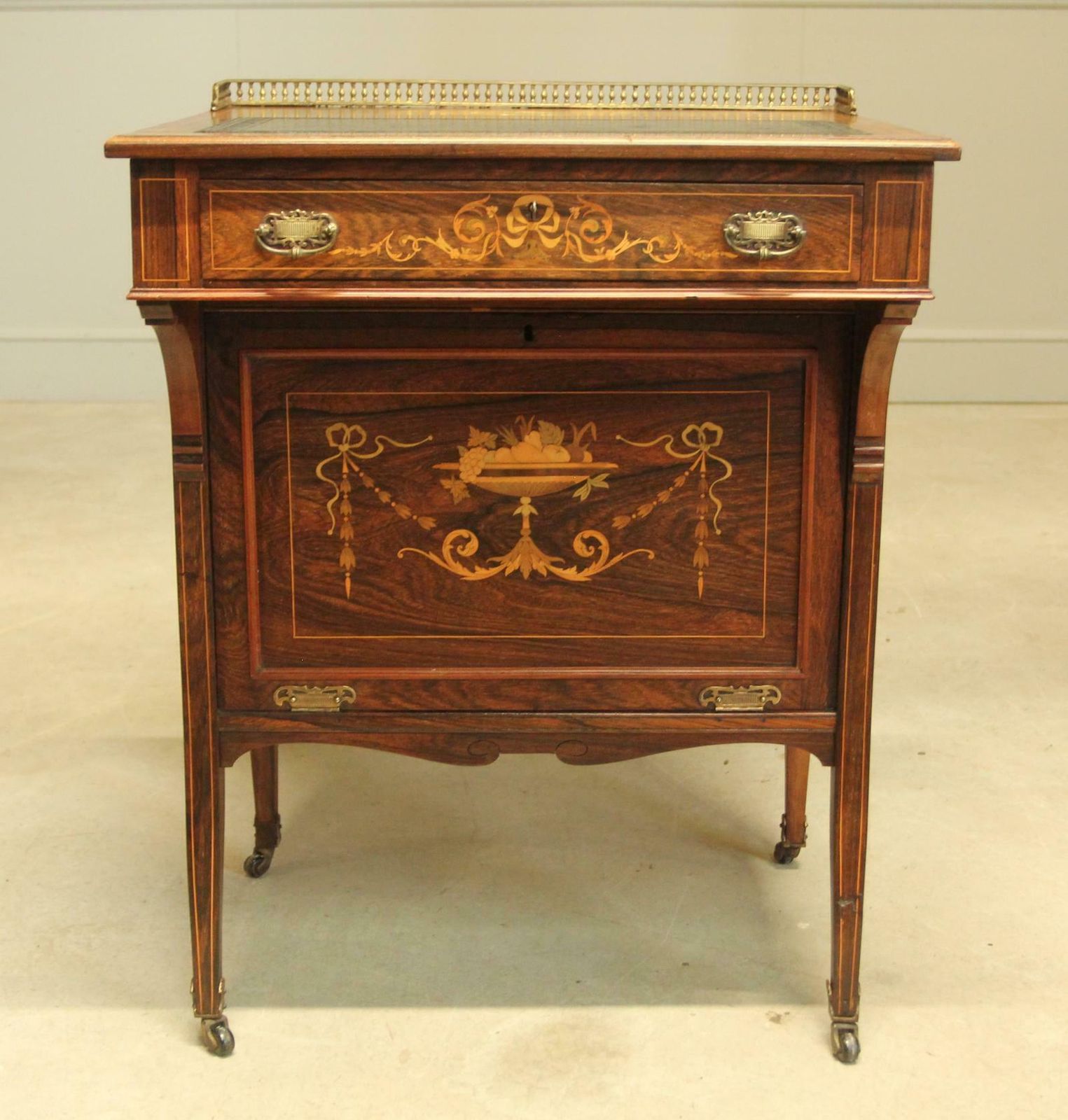 Victorian Rosewood Davenport, 1800s photo furniture