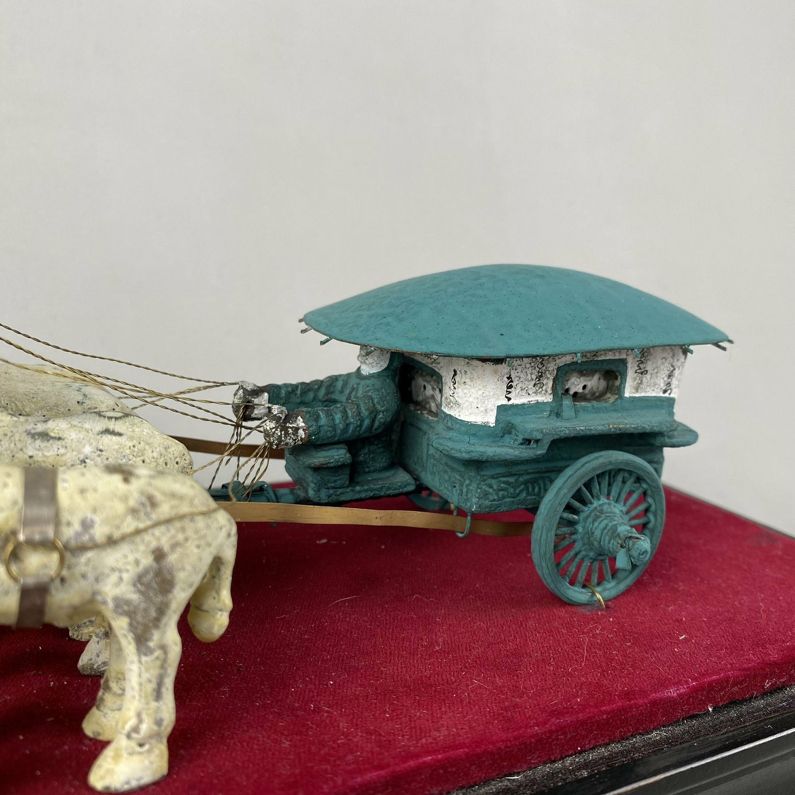 Rare Antique Oriental Metal Statue Horse Drawn Carriage Asian Wood Stand Chariot Sculpture In Box Ornament Chinese Far East Unusual photo vinterior