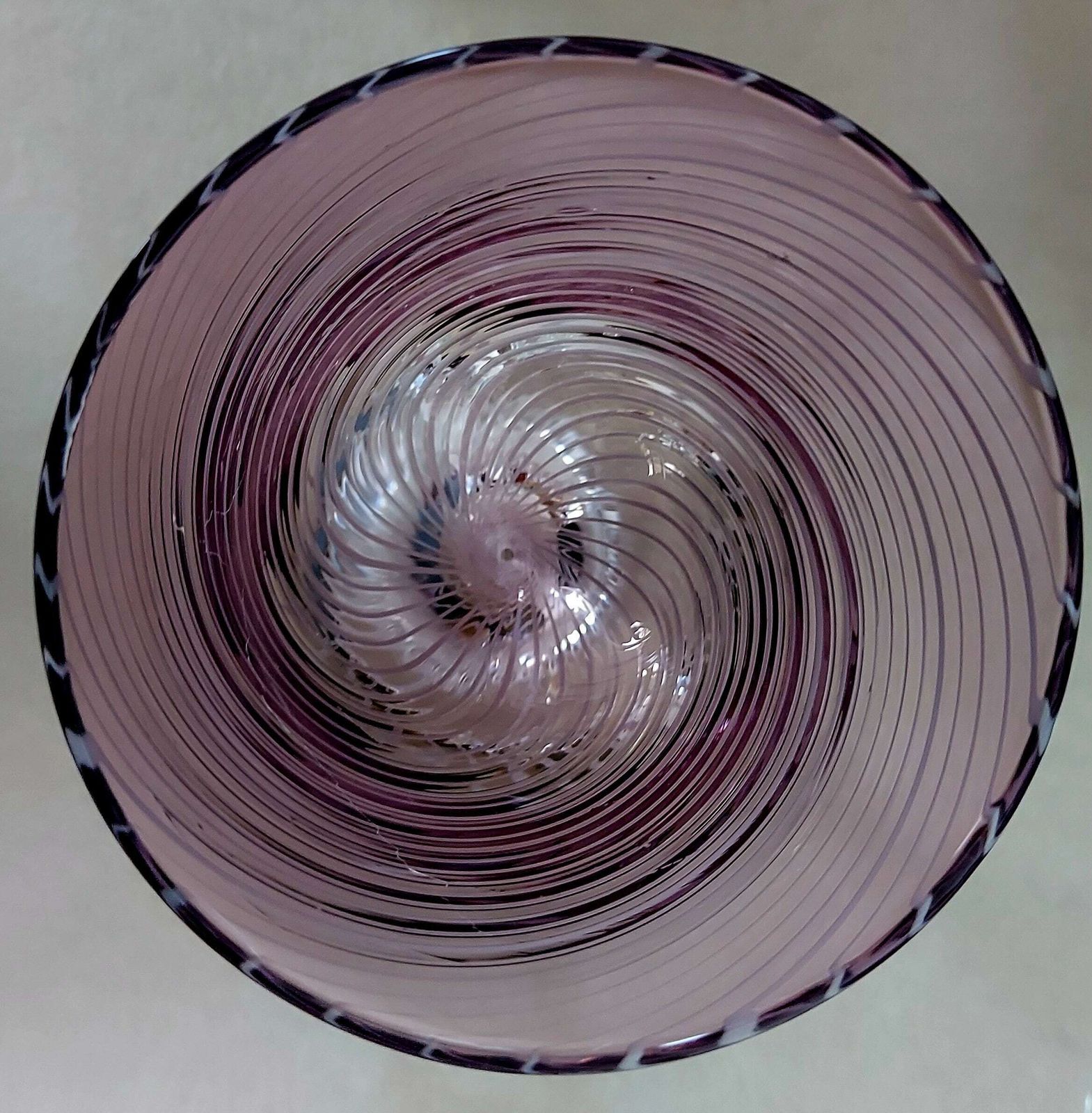 5 Vintage Handblown Swirled Amethyst Glass Stemmed Wine Glasses, 175ml photo vintage