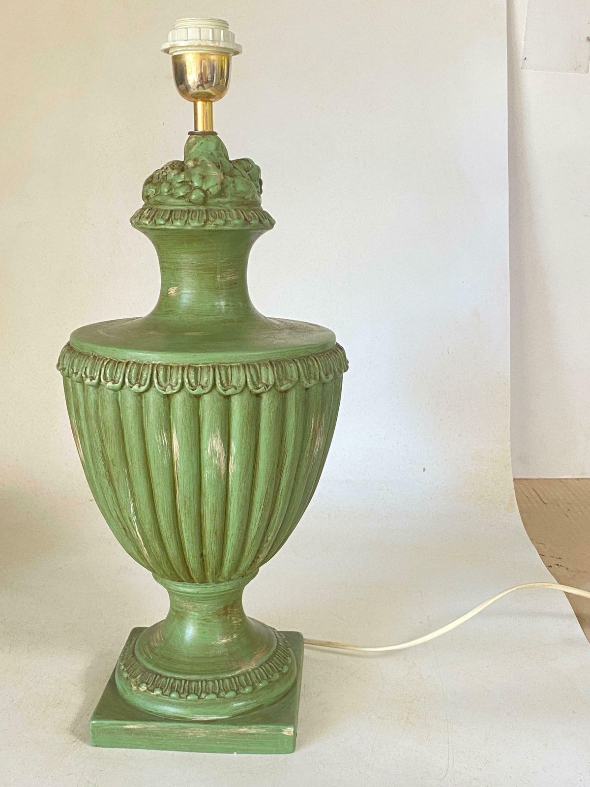 photo vintage Table Lamp In Old Patinated Ceramic Green Color France 1970 Signed Lancel Paris