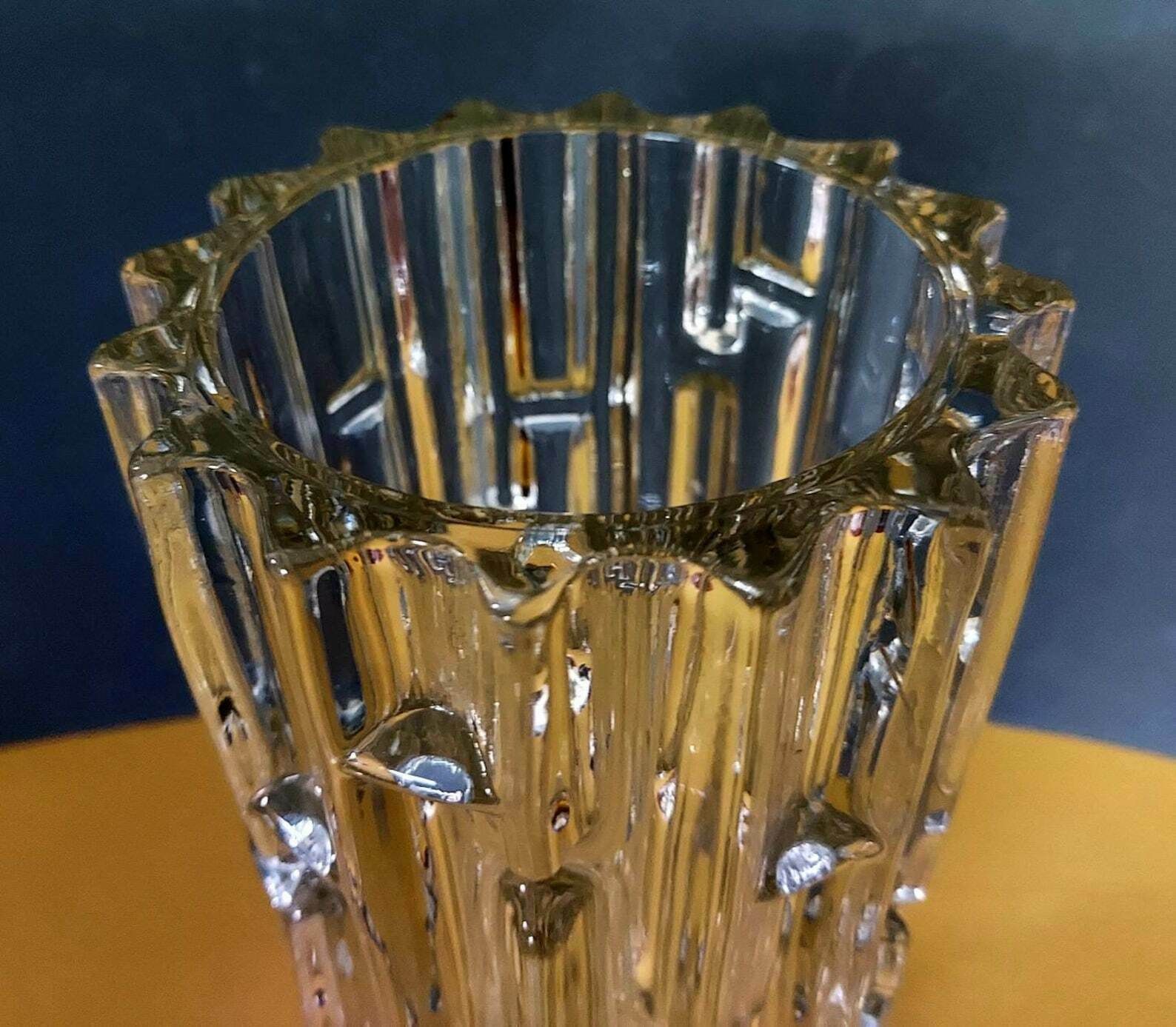 A Stunning 1960's Sklo Union Maze Design Large Glass Vase photo 75.0