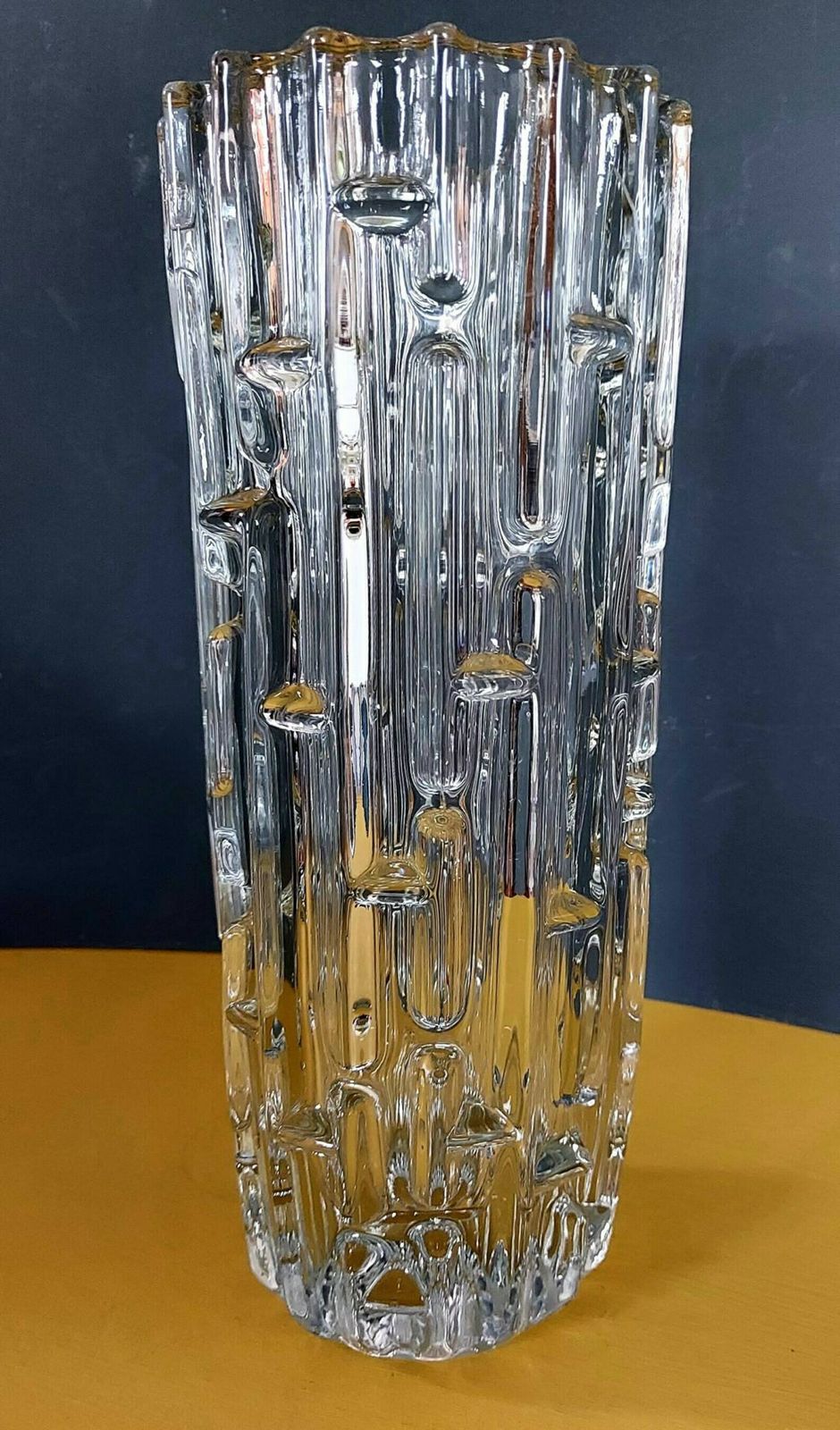 photo furniture A Stunning 1960's Sklo Union Maze Design Large Glass Vase