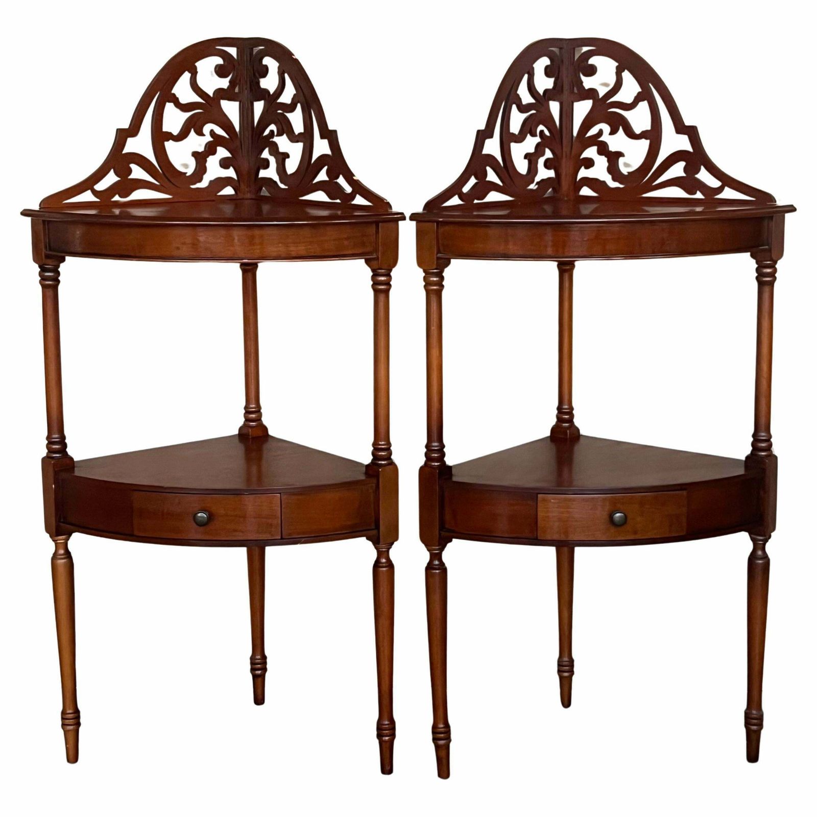 Early 20th Century Federal Style Mahogany Corner Etagere With Drawer