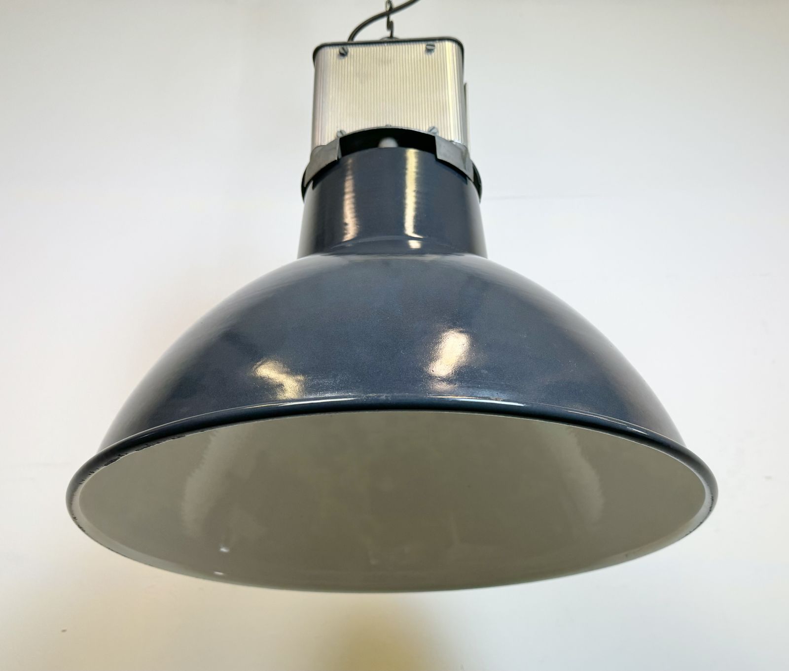 photo vintage Industrial French Dark Blue Enamel Pendant Lamp From Mazda, 1960s