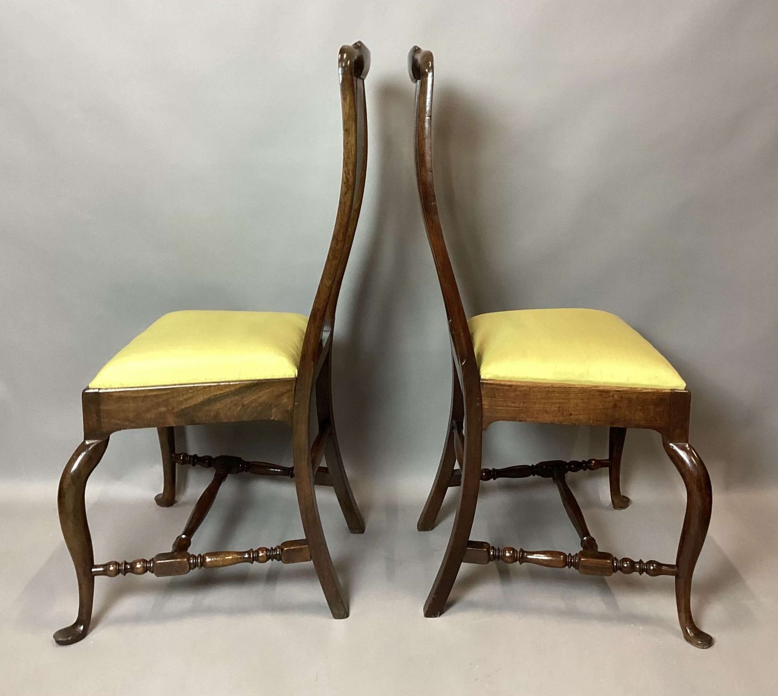 Rare C18th Pair Of Chinese Huanghuali Side Chairs photo vintage