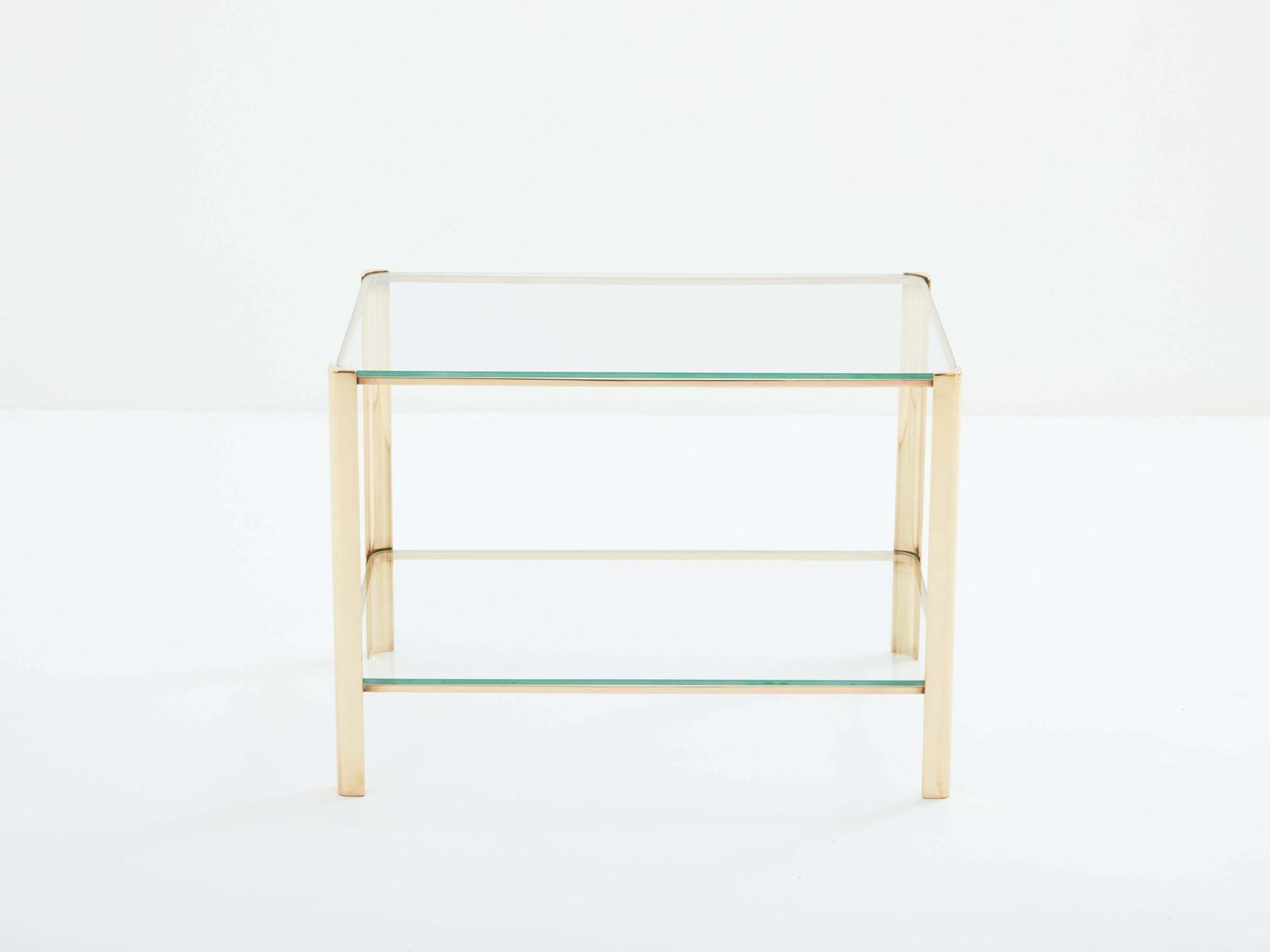 Table d'appoint à deux plateaux en verre et bronze, par Jacques Quinet pour Broncz, années 1960 photo vintage