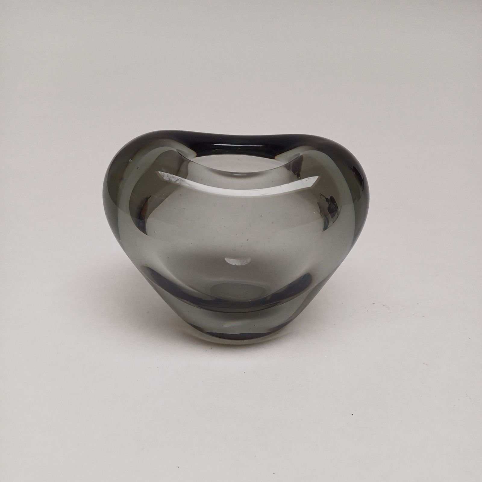 'Minuet' Smokey Grey Mid Century Vase By Per Lütken For Holmegaard photo furniture