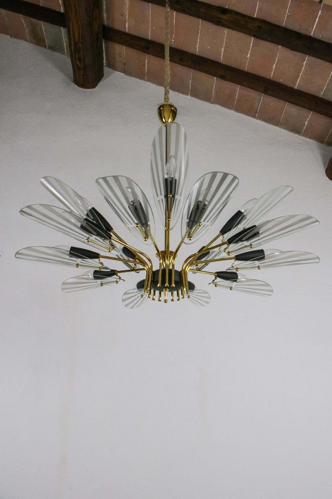 Italian Mid Century Fifteen Ligths Chandelier Fontana Arte Style, 1950 photo vinterior