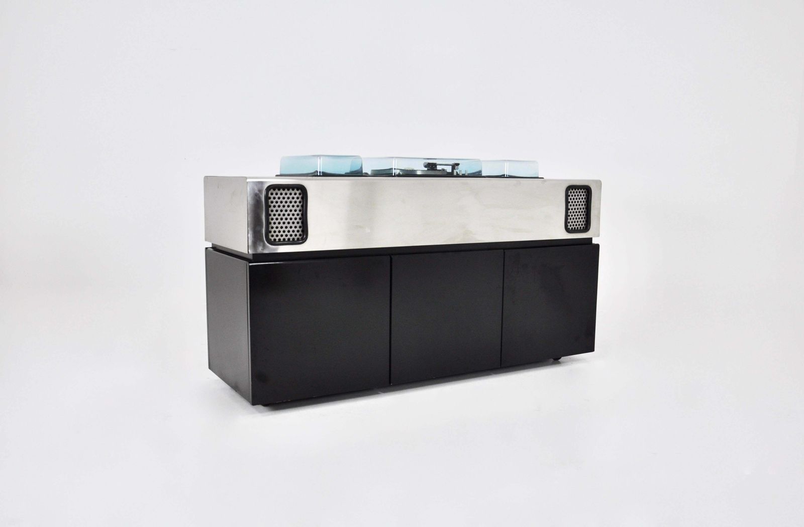 Batman Stereo Radio Bar By Adalberto Dal Lago & Adam Tihany For G. Rossi , 1970s photo furniture