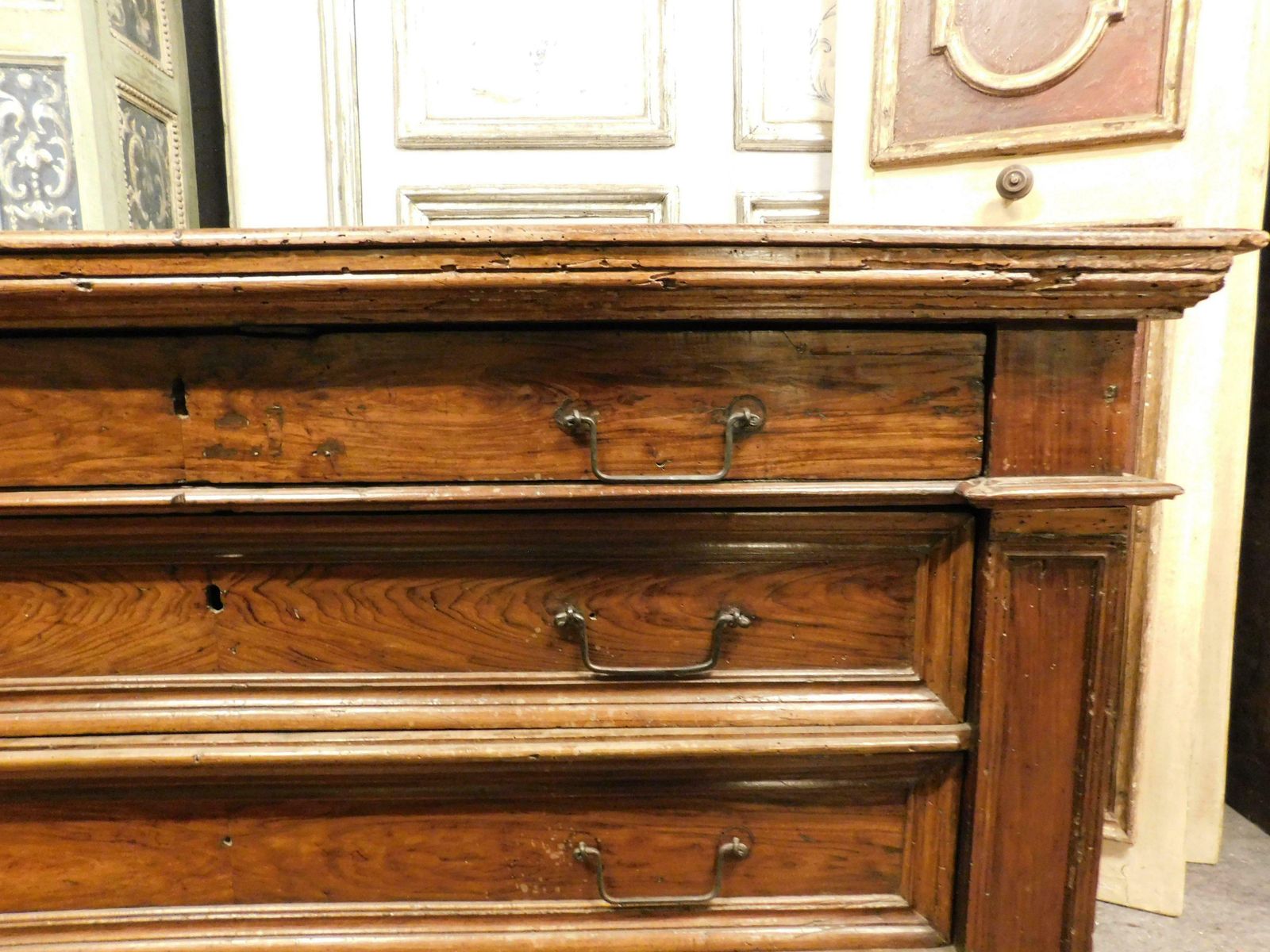 Walnut Chest Of Drawers, Bedroom Chest Of Drawers, Central Italy £4,214.46 photo 4214.0