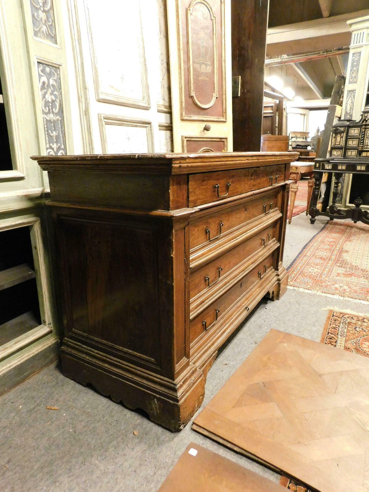 Walnut Chest Of Drawers, Bedroom Chest Of Drawers, Central Italy £4,214.46 photo vintage
