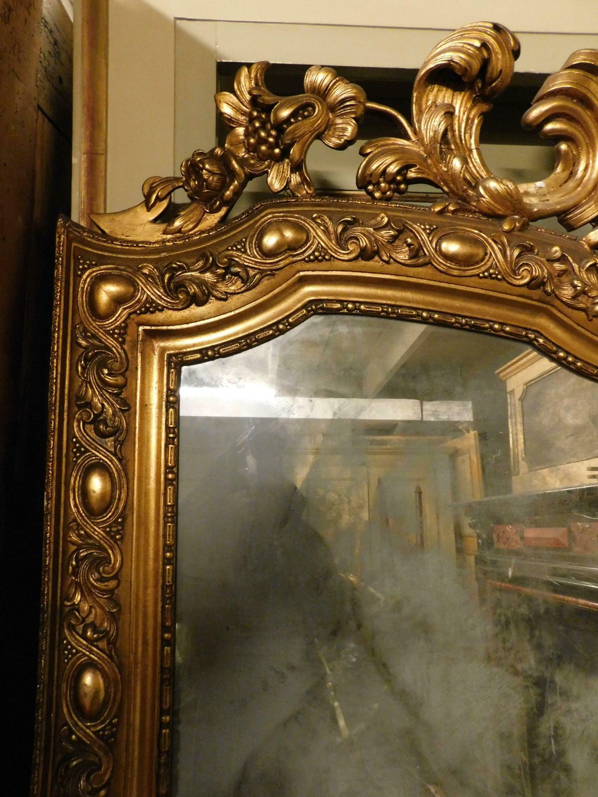 Gilt Wooden Wall Consolle Mirror With Carved Cymatium, Italy photo for sale