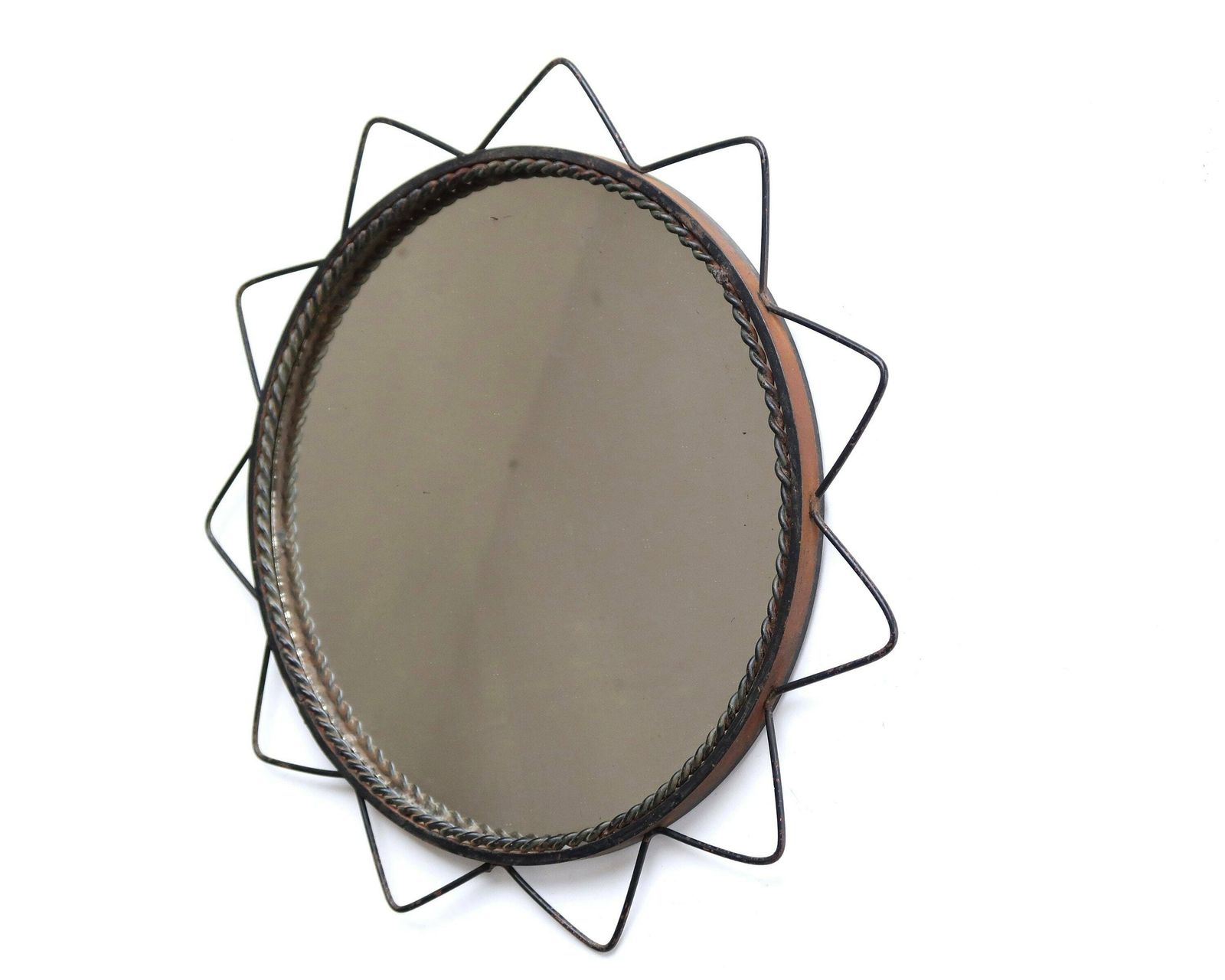 Franse Ronde Sunburst Metalen Spiegel, Ca. Jaren 1960 / Wandspiegel Zon, Ster, Bloem, Mid Century Modern photo for sale