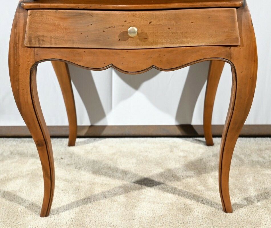 photo vinterior Red Cherry Snack Table, Louis XV Style – 1st Part 20th